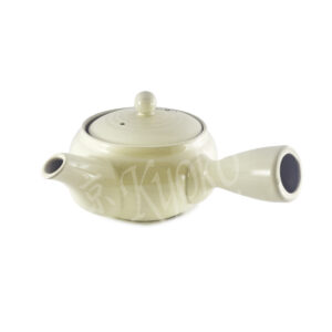 11-287 : Teepot Yogan Sokoami, ivory 650 ml