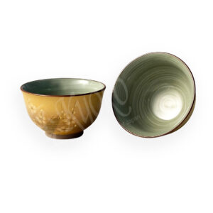 10-127: Teecup Ume, gold