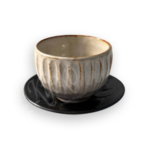 21-213: Teecup mit Unterteller, Kobiki, weiß